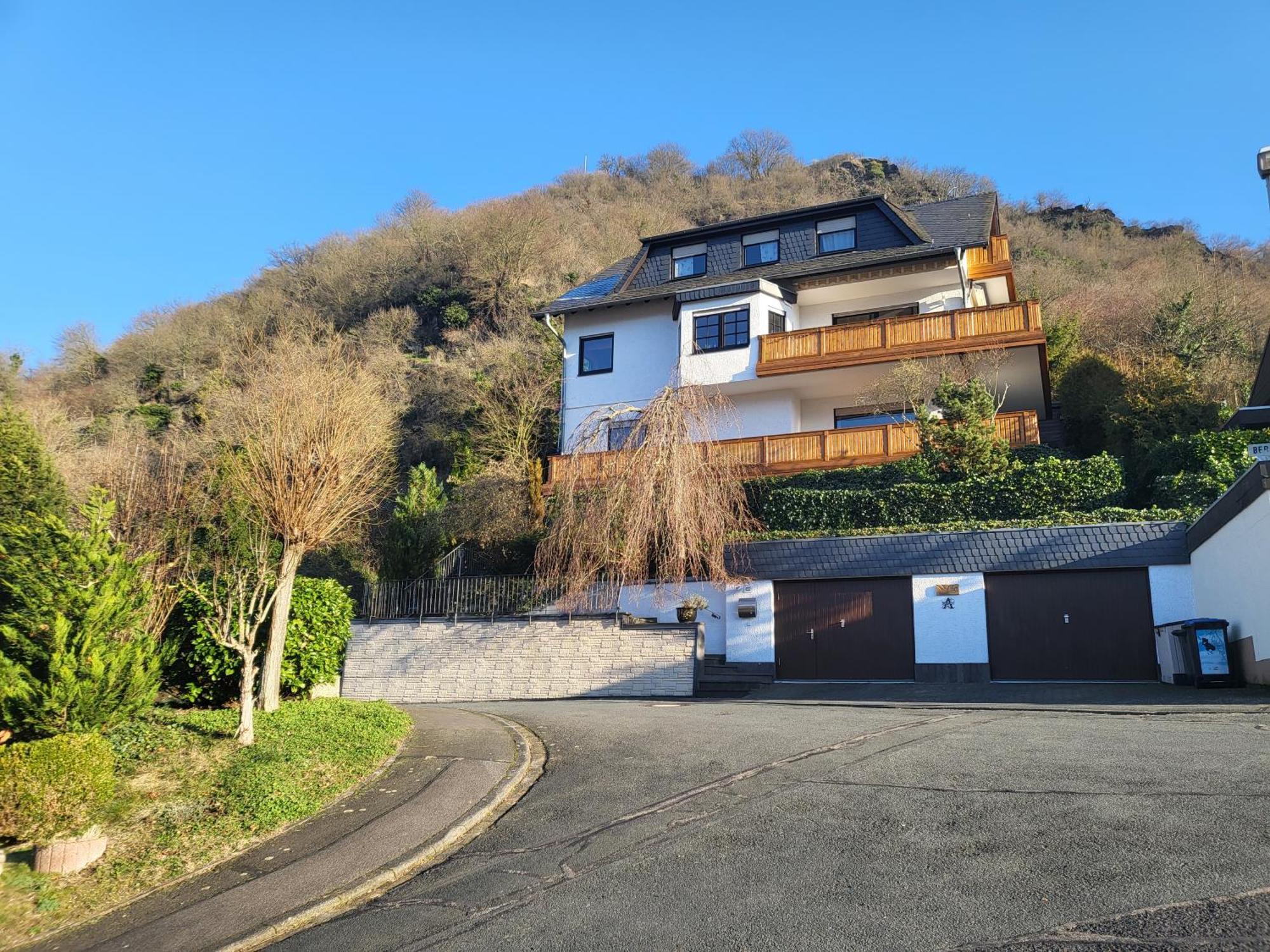 Ferienwohnung zum Rheinblick Kestert Exterior foto